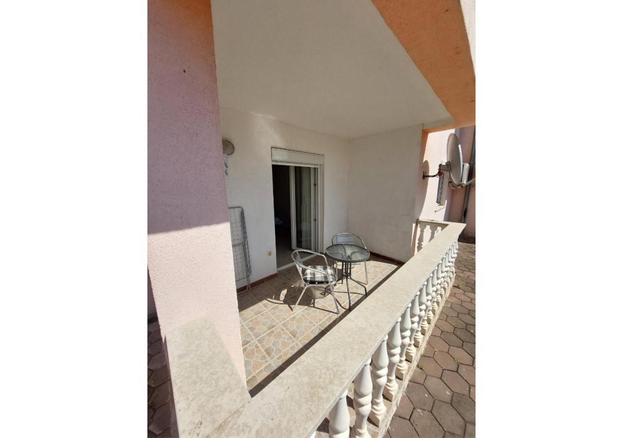 Apartman Dobric Fazana Fažana Exterior foto